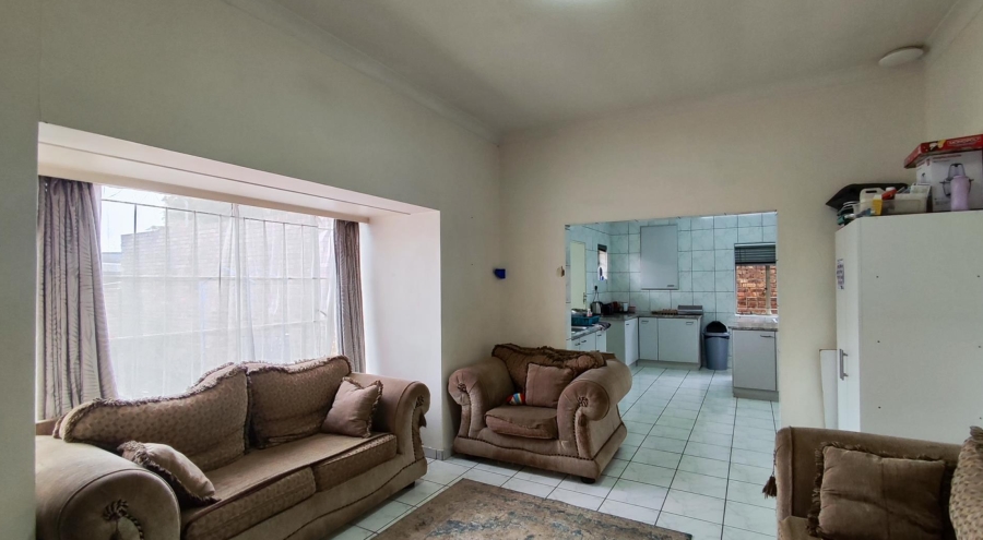 4 Bedroom Property for Sale in Parkdene Gauteng