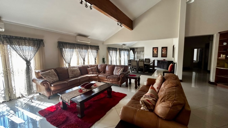 6 Bedroom Property for Sale in Boschkop A H Gauteng