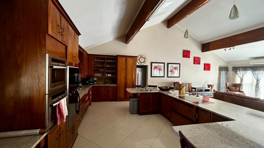 6 Bedroom Property for Sale in Boschkop A H Gauteng