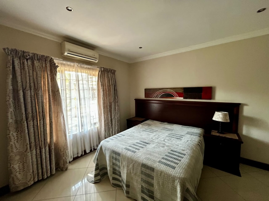 6 Bedroom Property for Sale in Boschkop A H Gauteng