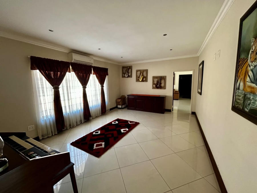 6 Bedroom Property for Sale in Boschkop A H Gauteng