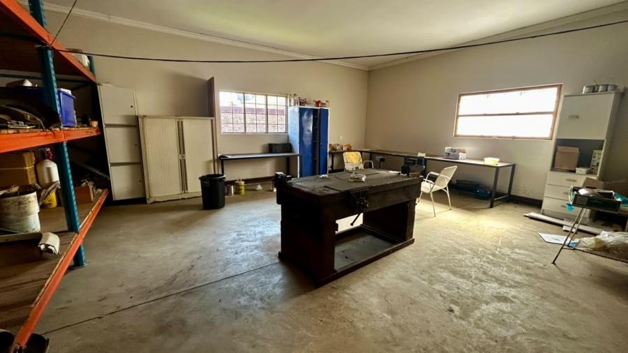 6 Bedroom Property for Sale in Boschkop A H Gauteng