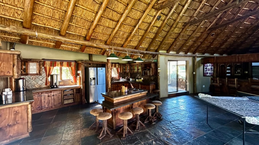 6 Bedroom Property for Sale in Boschkop A H Gauteng