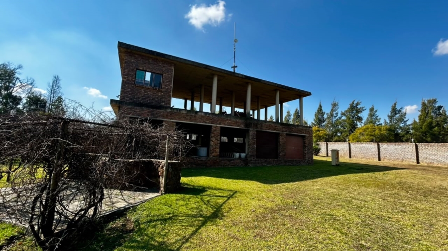 6 Bedroom Property for Sale in Boschkop A H Gauteng