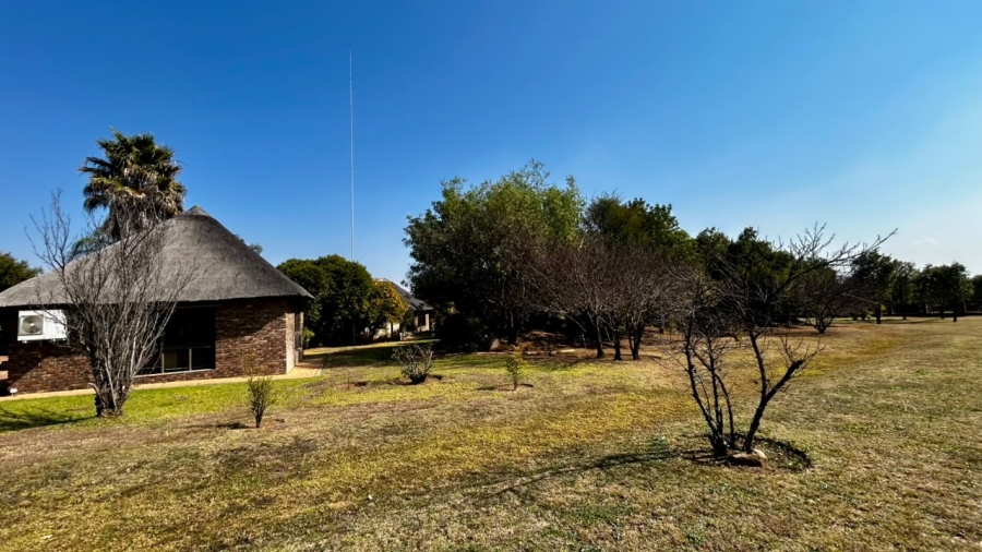 6 Bedroom Property for Sale in Boschkop A H Gauteng