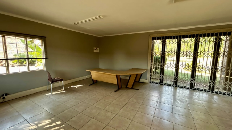 6 Bedroom Property for Sale in Boschkop A H Gauteng