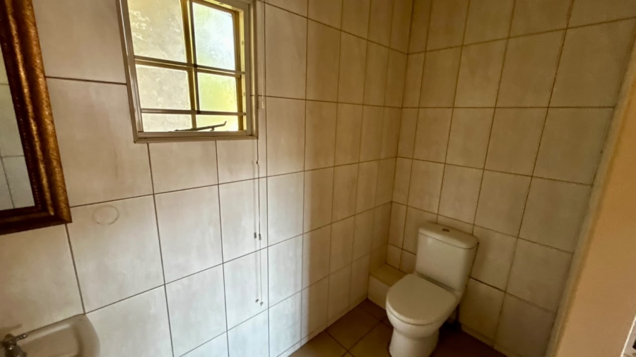 6 Bedroom Property for Sale in Boschkop A H Gauteng