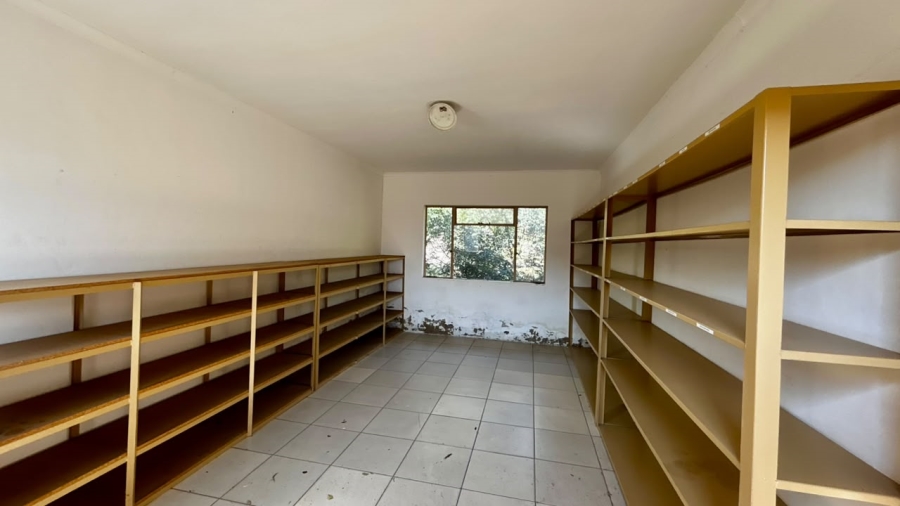 6 Bedroom Property for Sale in Boschkop A H Gauteng