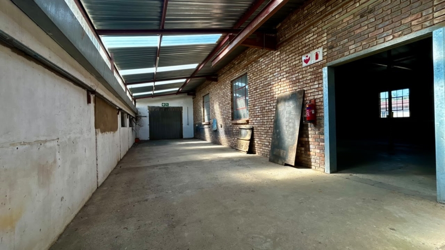 6 Bedroom Property for Sale in Boschkop A H Gauteng