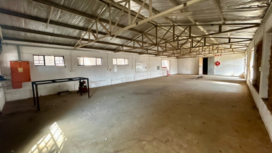 6 Bedroom Property for Sale in Boschkop A H Gauteng