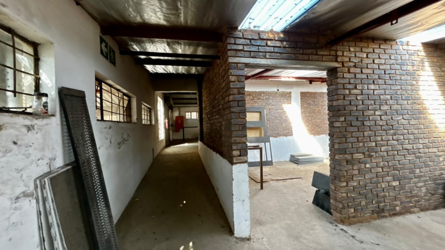 6 Bedroom Property for Sale in Boschkop A H Gauteng