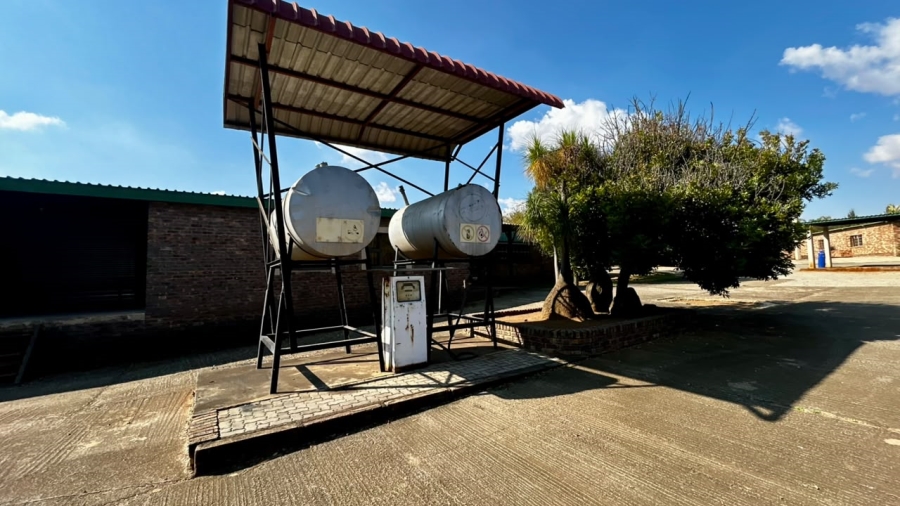 6 Bedroom Property for Sale in Boschkop A H Gauteng