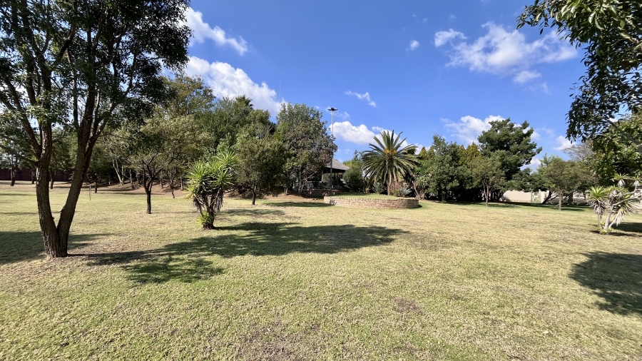 6 Bedroom Property for Sale in Boschkop A H Gauteng