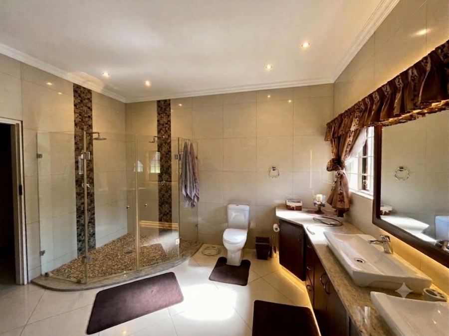 6 Bedroom Property for Sale in Boschkop A H Gauteng