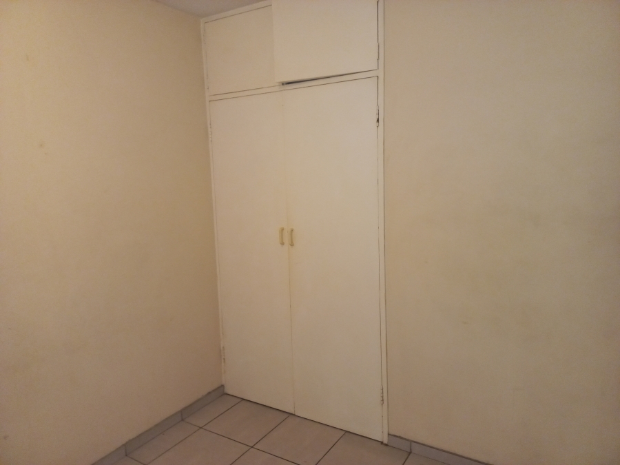 2 Bedroom Property for Sale in Elardus Park Gauteng
