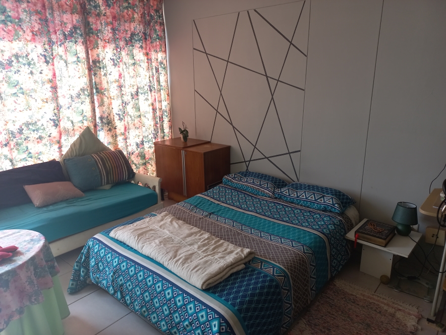 2 Bedroom Property for Sale in Elardus Park Gauteng