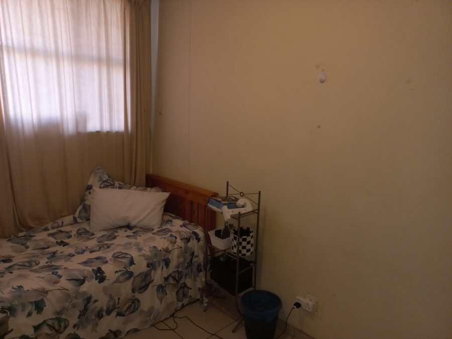 2 Bedroom Property for Sale in Elardus Park Gauteng