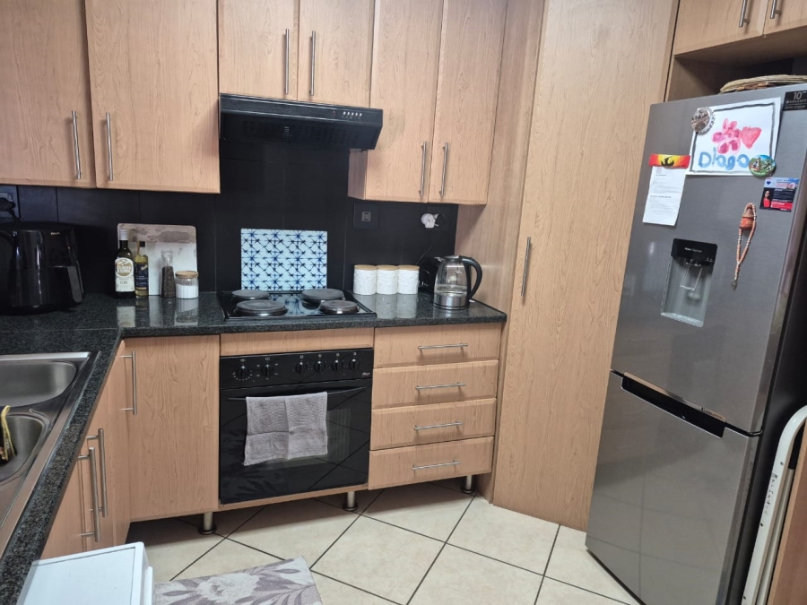 2 Bedroom Property for Sale in Meyersdal Gauteng