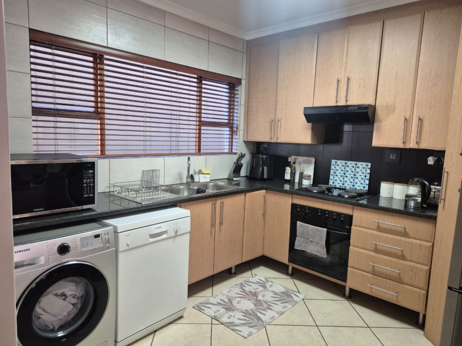 2 Bedroom Property for Sale in Meyersdal Gauteng