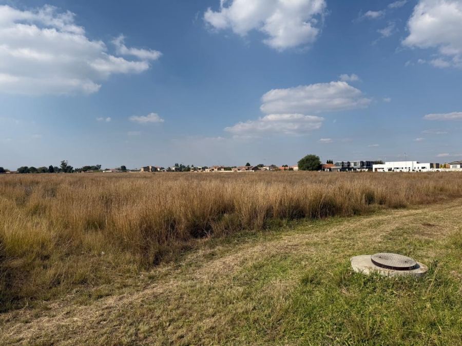0 Bedroom Property for Sale in Riversdale Gauteng