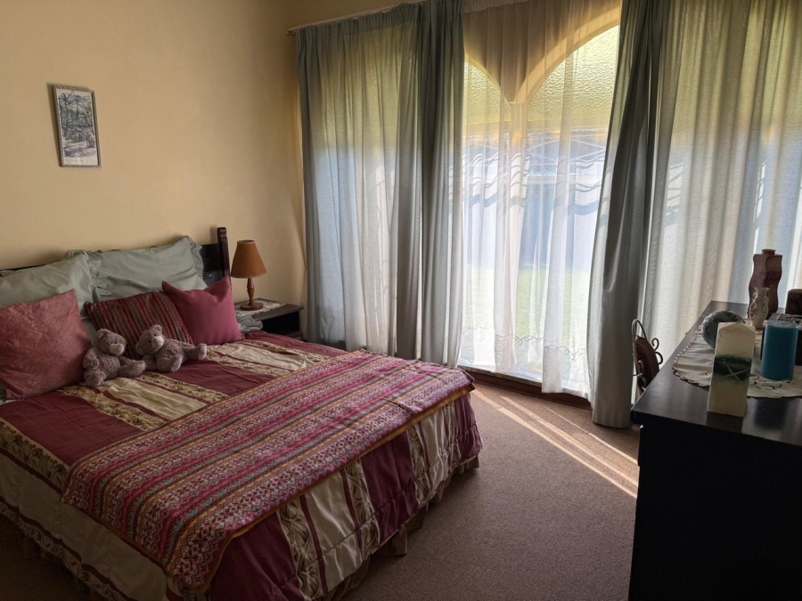4 Bedroom Property for Sale in Meyerton Central Gauteng