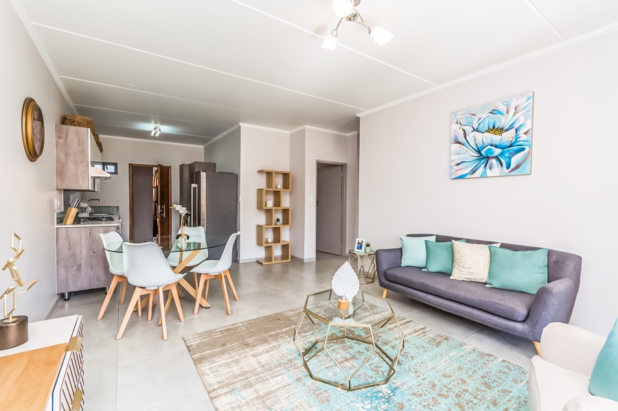 2 Bedroom Property for Sale in Glen Marais Gauteng