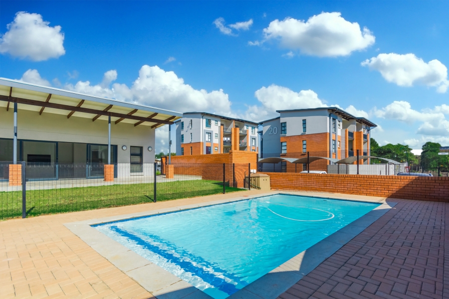 2 Bedroom Property for Sale in Glen Marais Gauteng
