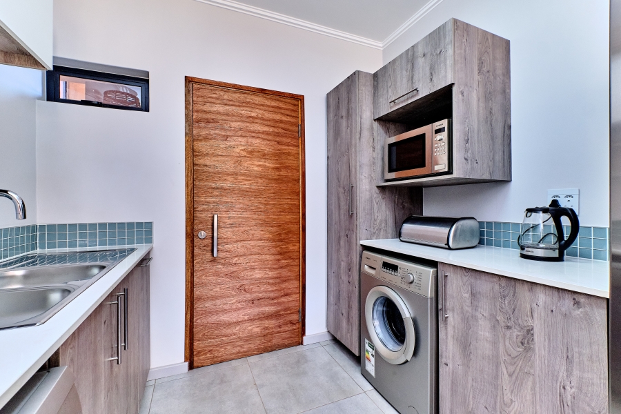 2 Bedroom Property for Sale in Glen Marais Gauteng