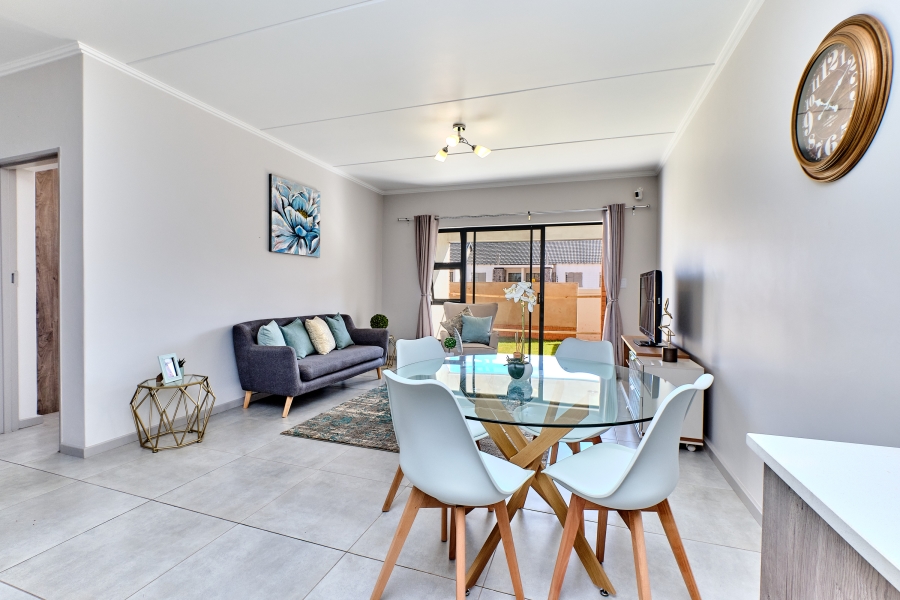 2 Bedroom Property for Sale in Glen Marais Gauteng