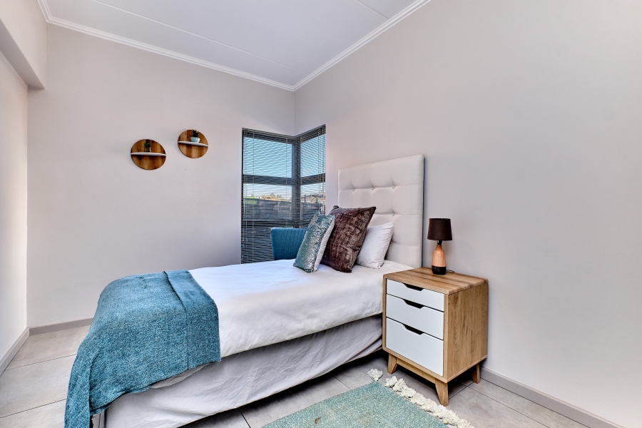 2 Bedroom Property for Sale in Glen Marais Gauteng