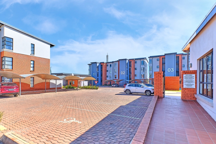 2 Bedroom Property for Sale in Glen Marais Gauteng