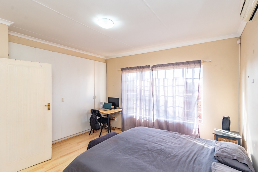 3 Bedroom Property for Sale in Noordheuwel Gauteng