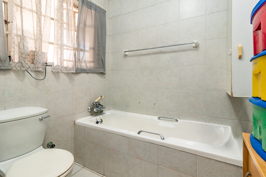3 Bedroom Property for Sale in Noordheuwel Gauteng