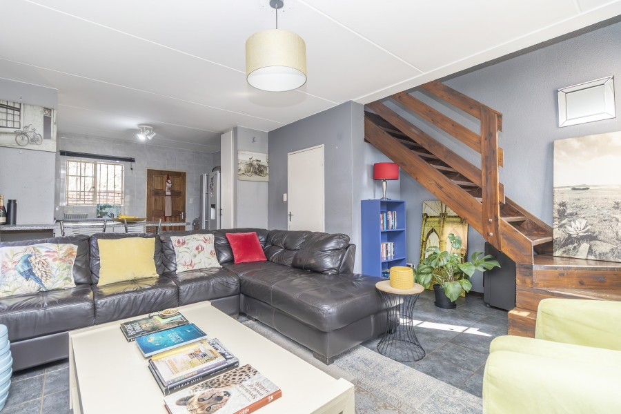 2 Bedroom Property for Sale in North Riding Gauteng