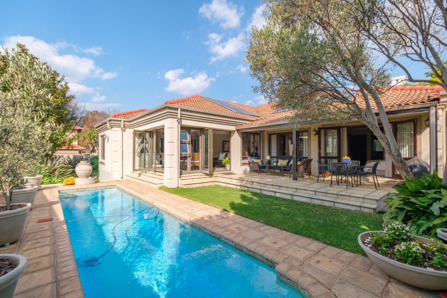 3 Bedroom Property for Sale in Lonehill Gauteng