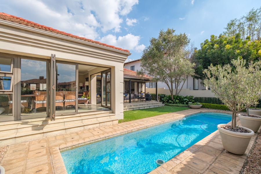 3 Bedroom Property for Sale in Lonehill Gauteng