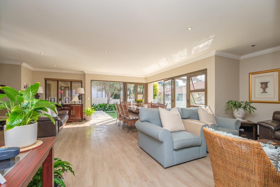 3 Bedroom Property for Sale in Lonehill Gauteng
