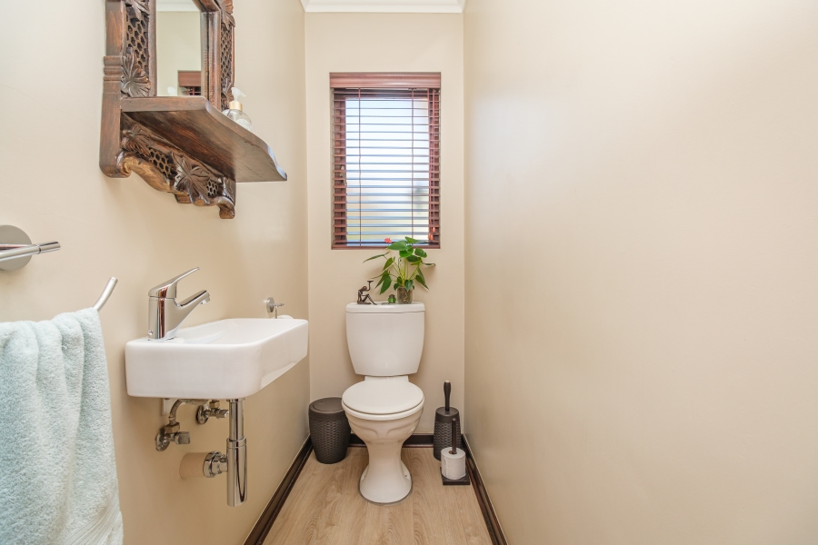 3 Bedroom Property for Sale in Lonehill Gauteng