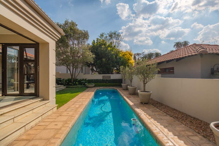 3 Bedroom Property for Sale in Lonehill Gauteng