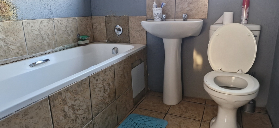 3 Bedroom Property for Sale in Mahube Valley Gauteng