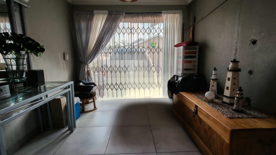 3 Bedroom Property for Sale in Dalview Gauteng