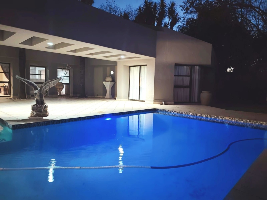 4 Bedroom Property for Sale in Sonneveld Gauteng