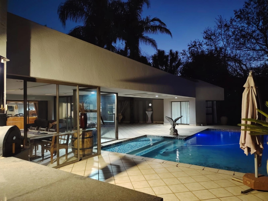 4 Bedroom Property for Sale in Sonneveld Gauteng