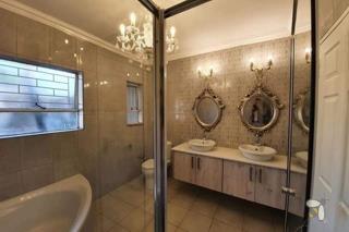 To Let 6 Bedroom Property for Rent in Freeway Park Gauteng