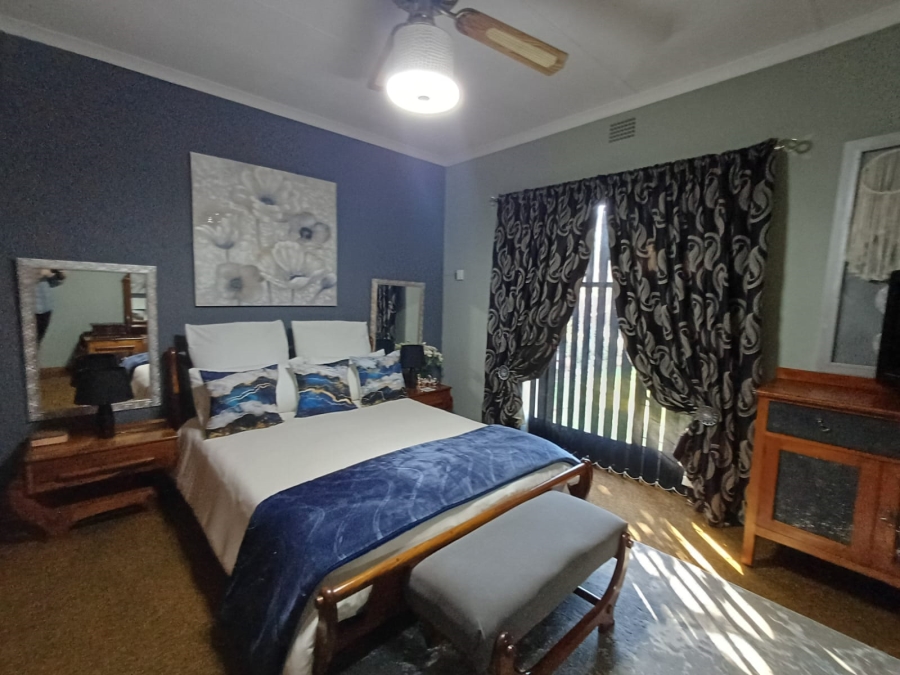 3 Bedroom Property for Sale in Vanderbijlpark SE 6 Gauteng