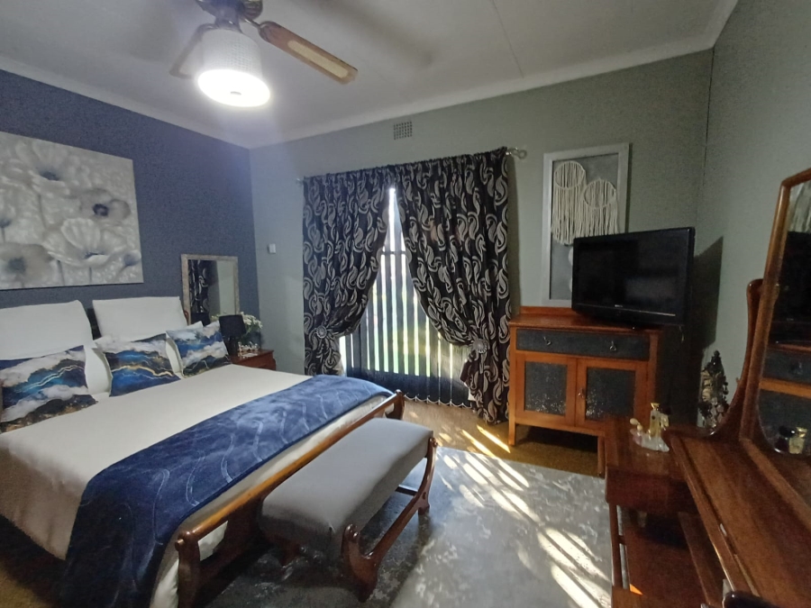 3 Bedroom Property for Sale in Vanderbijlpark SE 6 Gauteng