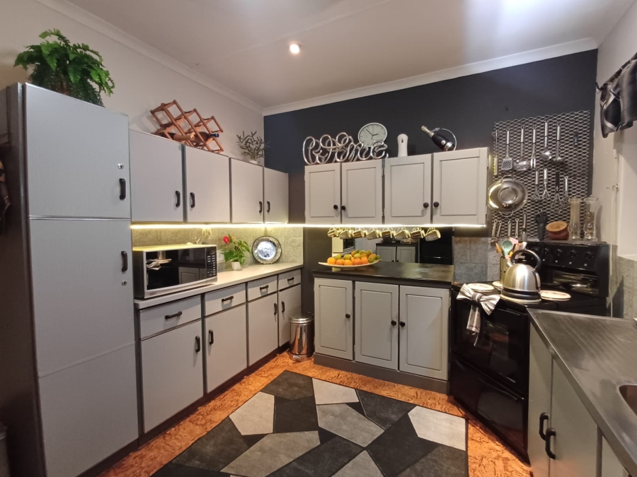 3 Bedroom Property for Sale in Vanderbijlpark SE 6 Gauteng