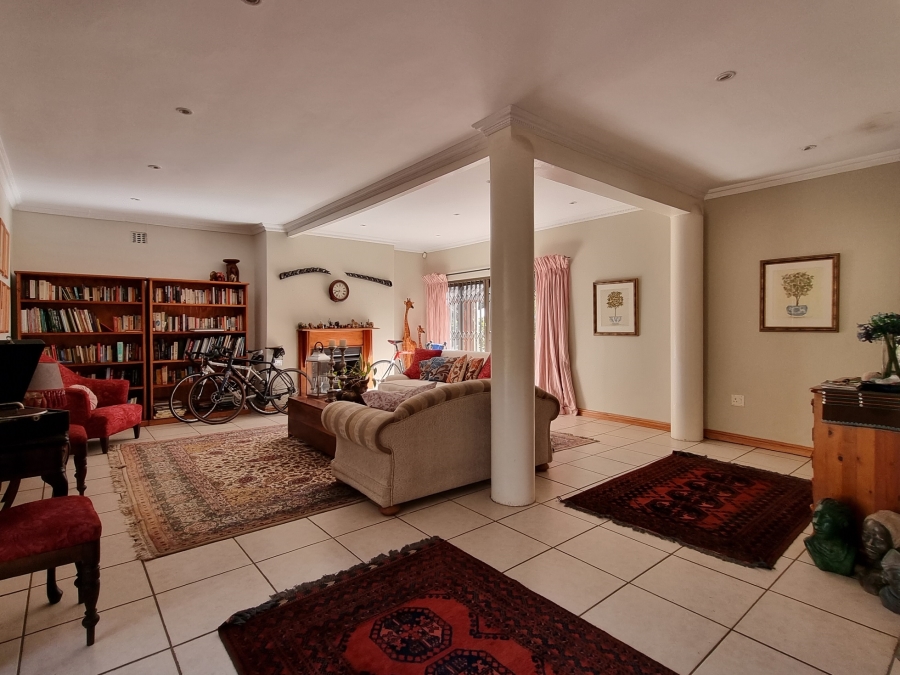 To Let 4 Bedroom Property for Rent in Fairland Gauteng