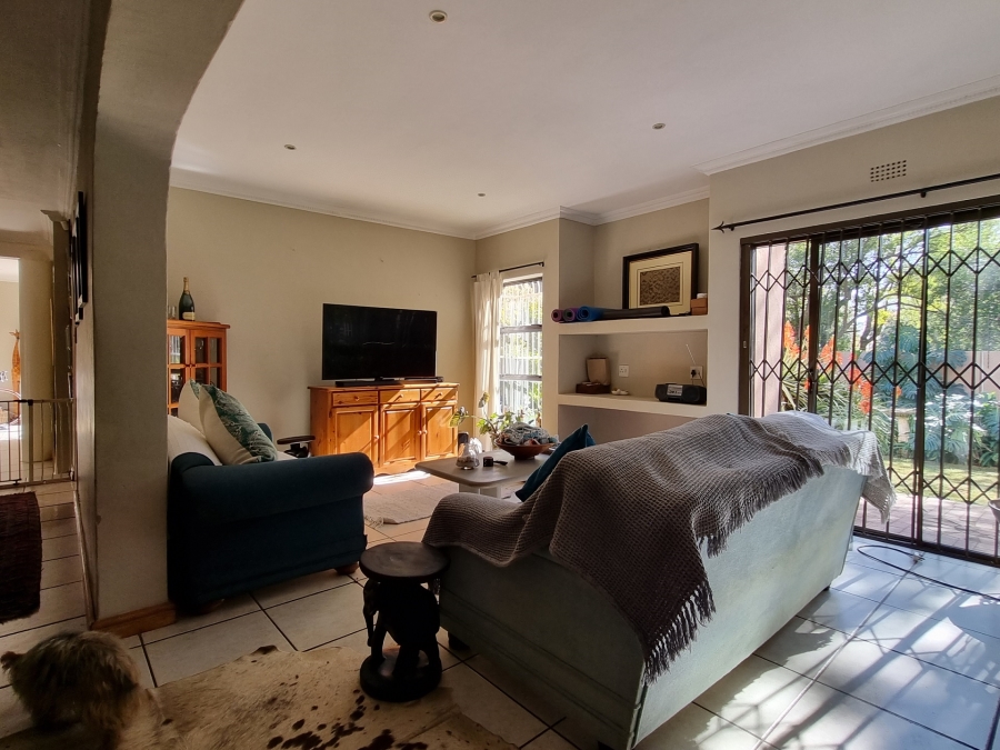 To Let 4 Bedroom Property for Rent in Fairland Gauteng
