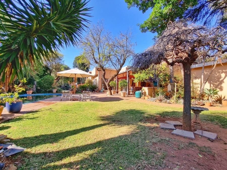 To Let 4 Bedroom Property for Rent in Fairland Gauteng